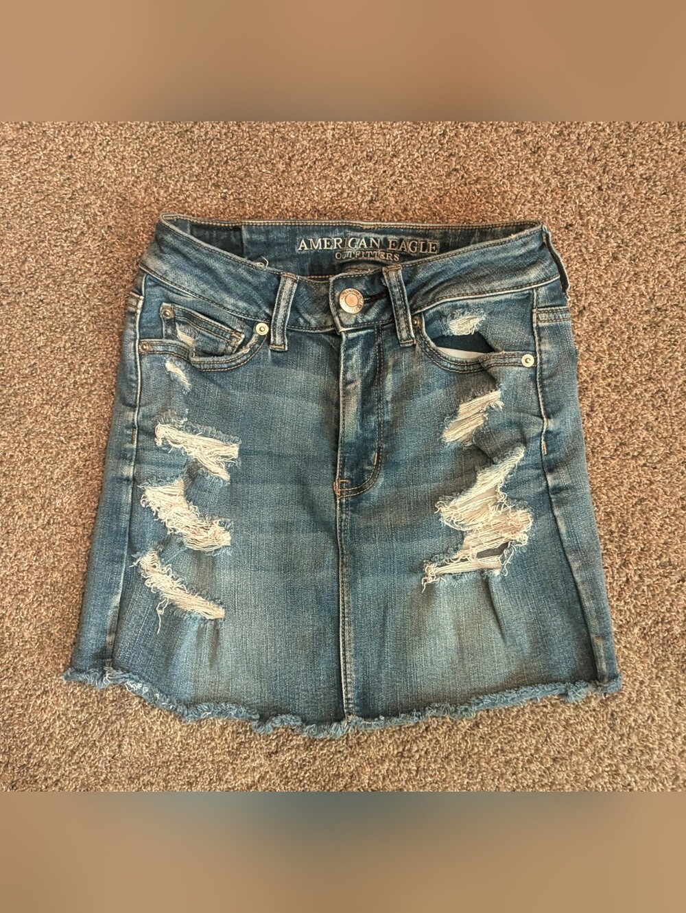 Women's Size 2 American Eagle Outfitters Light Blue Distressed Denim Mini Skirt